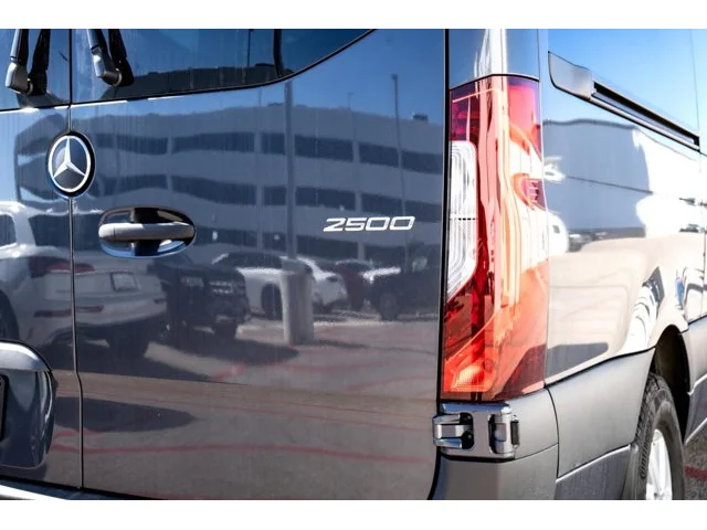 Nuevos MERCEDES-BENZ SPRINTER PASSENGER VAN à Estados chez autogozo