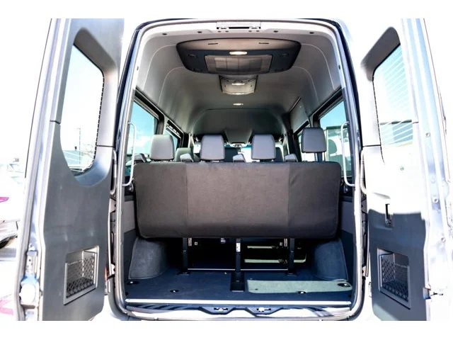 Nuevos MERCEDES-BENZ SPRINTER PASSENGER VAN à Estados chez autogozo