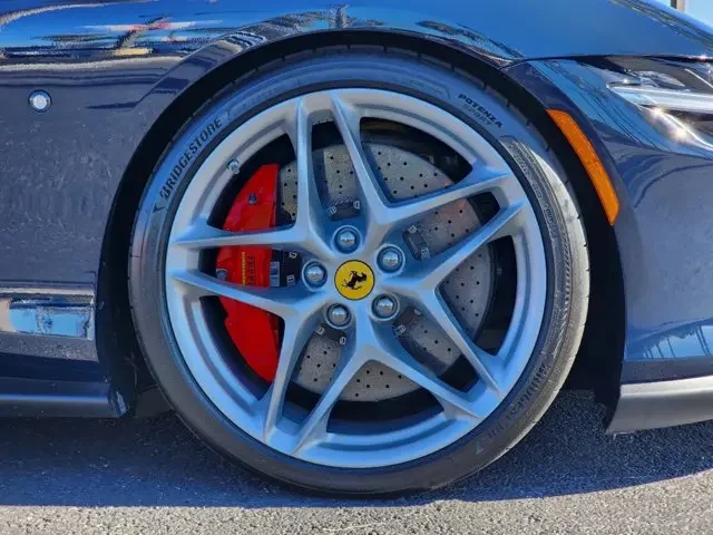 SEMINUEVOS FERRARI Roma a Estados en autogozo