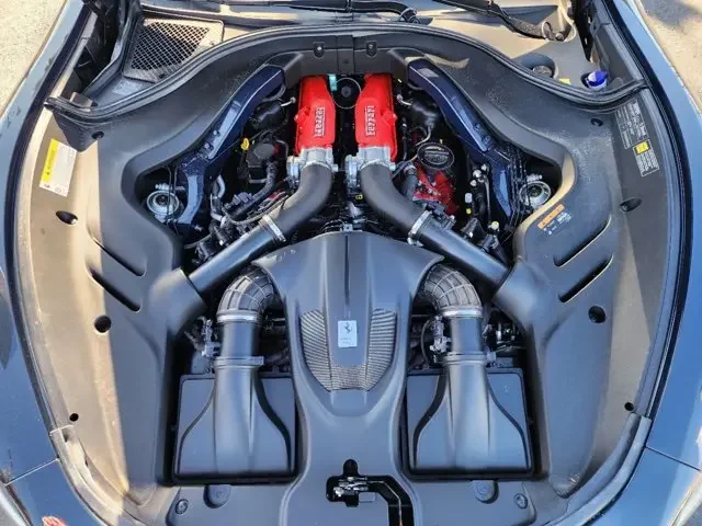 SEMINUEVOS FERRARI Roma a Estados en autogozo