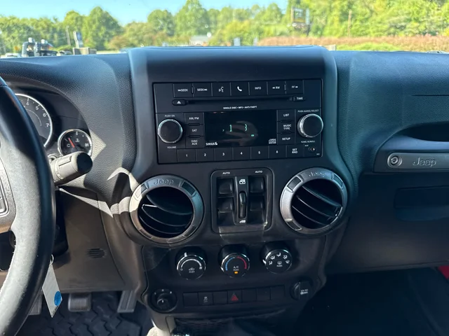 SEMINUEVOS JEEP Wrangler Unlimited at Matthews in Liberty Buick GMC