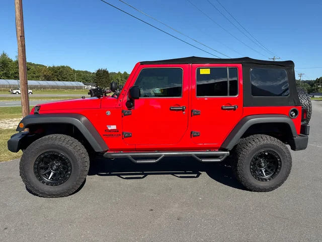 SEMINUEVOS JEEP Wrangler Unlimited at Matthews in Liberty Buick GMC