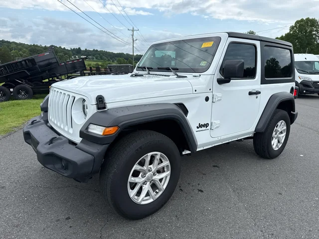 SEMINUEVOS JEEP Wrangler at Mt Airy in Mount Airy Toyota