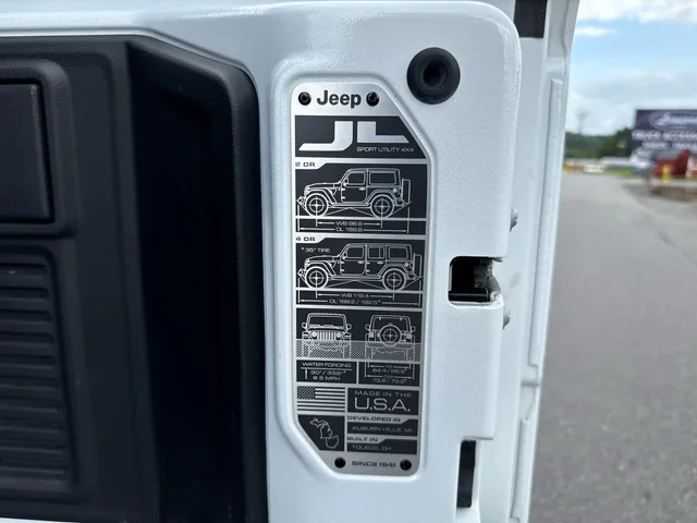 SEMINUEVOS JEEP Wrangler at Mt Airy in Mount Airy Toyota