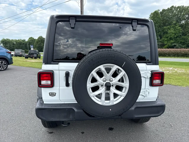 SEMINUEVOS JEEP Wrangler at Mt Airy in Mount Airy Toyota