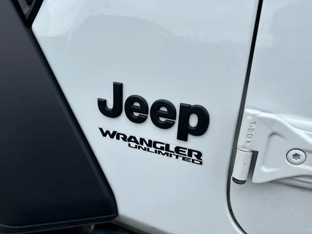 SEMINUEVOS JEEP Wrangler at Matthews in Liberty Buick GMC