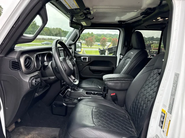 SEMINUEVOS JEEP Wrangler at Matthews in Liberty Buick GMC