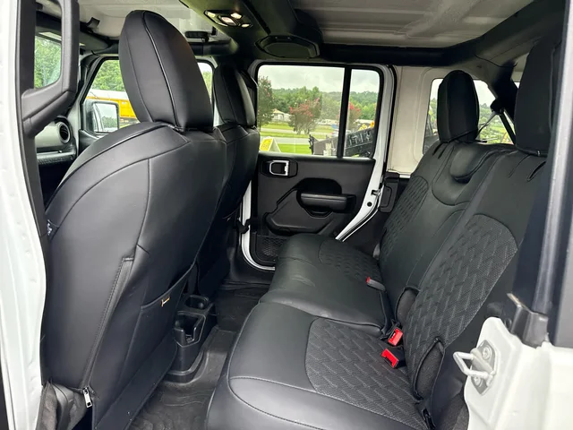 SEMINUEVOS JEEP Wrangler at Matthews in Liberty Buick GMC