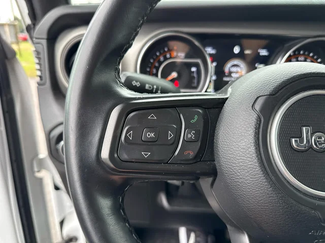 SEMINUEVOS JEEP Wrangler at Matthews in Liberty Buick GMC