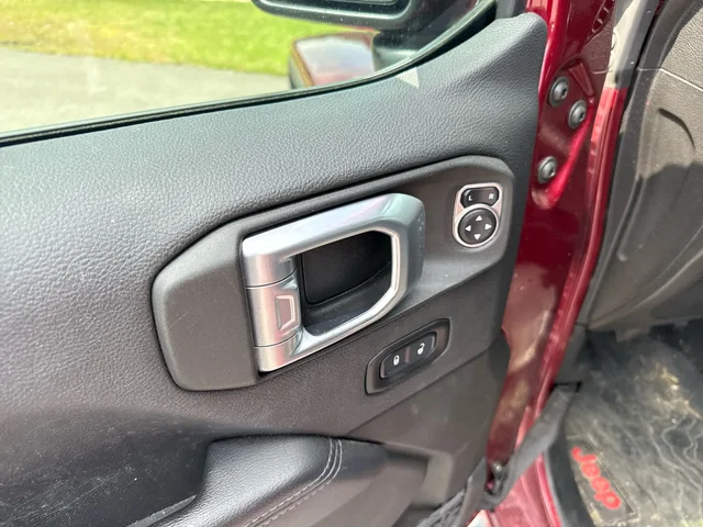 SEMINUEVOS JEEP Wrangler at Matthews in Liberty Buick GMC