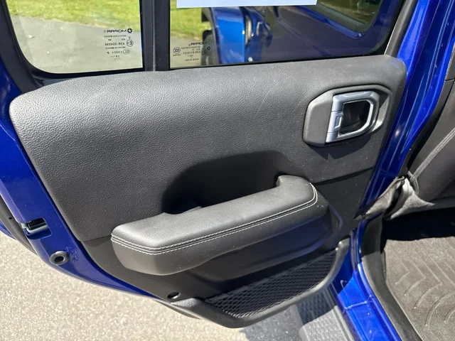 SEMINUEVOS JEEP Wrangler Unlimited at Matthews in Liberty Buick GMC