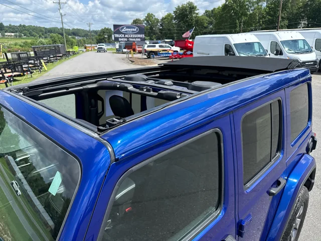 SEMINUEVOS JEEP Wrangler Unlimited at Matthews in Liberty Buick GMC