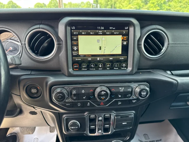 SEMINUEVOS JEEP Wrangler Unlimited at Matthews in Liberty Buick GMC