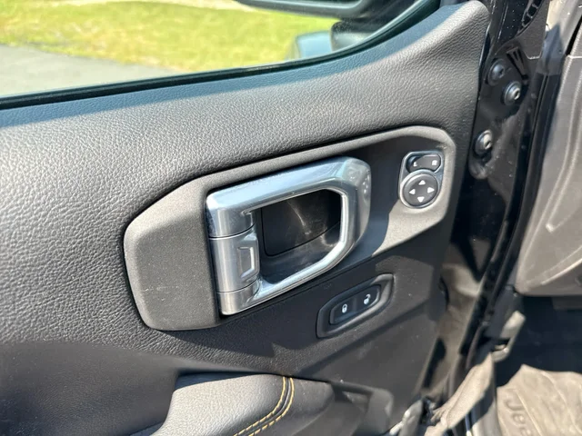 SEMINUEVOS JEEP Wrangler at Matthews in Liberty Buick GMC