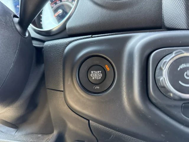 SEMINUEVOS JEEP Wrangler at Matthews in Liberty Buick GMC