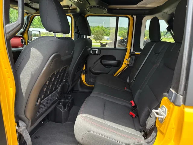 SEMINUEVOS JEEP Wrangler Unlimited at Mt Airy in Mount Airy Toyota