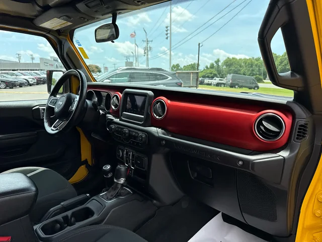 SEMINUEVOS JEEP Wrangler Unlimited at Mt Airy in Mount Airy Toyota