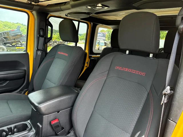 SEMINUEVOS JEEP Wrangler Unlimited at Mt Airy in Mount Airy Toyota