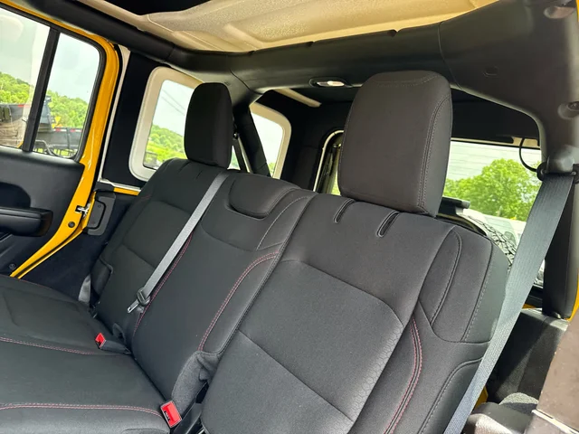 SEMINUEVOS JEEP Wrangler Unlimited at Mt Airy in Mount Airy Toyota