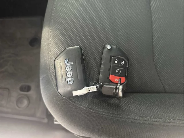 SEMINUEVOS JEEP Wrangler 4xe a Estados en autogozo