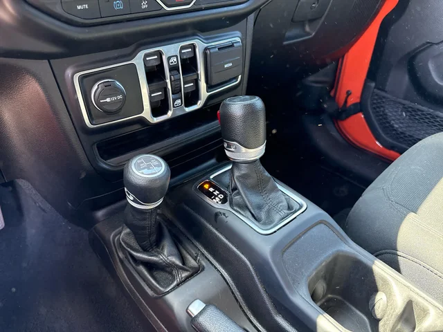SEMINUEVOS JEEP Wrangler 4xe at Matthews in Liberty Buick GMC
