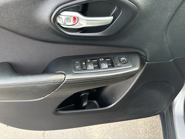 SEMINUEVOS JEEP Cherokee a Estados en autogozo
