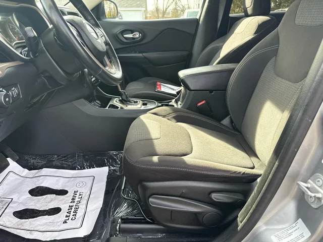 SEMINUEVOS JEEP Cherokee a Estados en autogozo