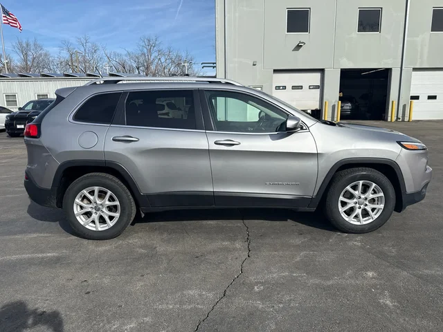 SEMINUEVOS JEEP Cherokee a Estados en autogozo