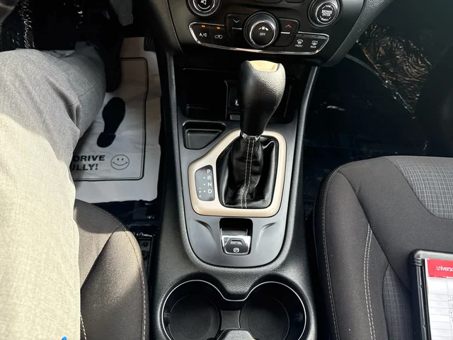 SEMINUEVOS JEEP Cherokee a Estados en autogozo