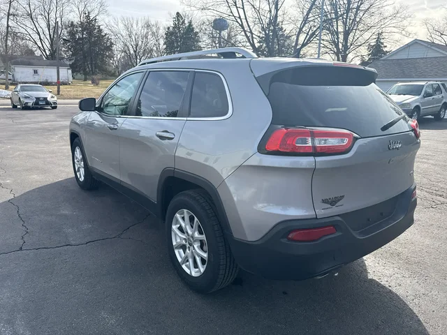 SEMINUEVOS JEEP Cherokee a Estados en autogozo