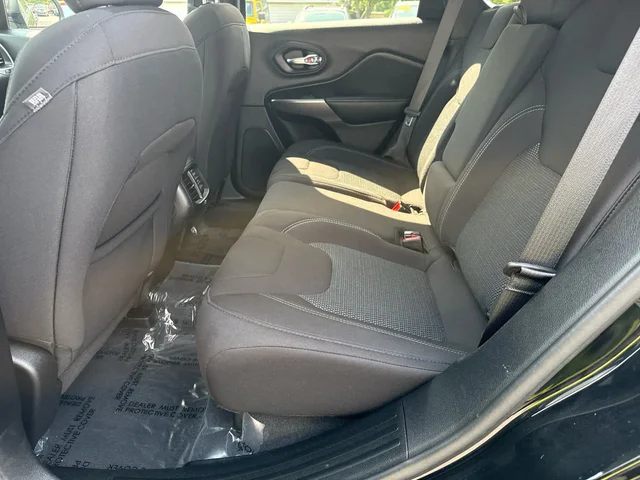 SEMINUEVOS JEEP Cherokee a Estados en autogozo