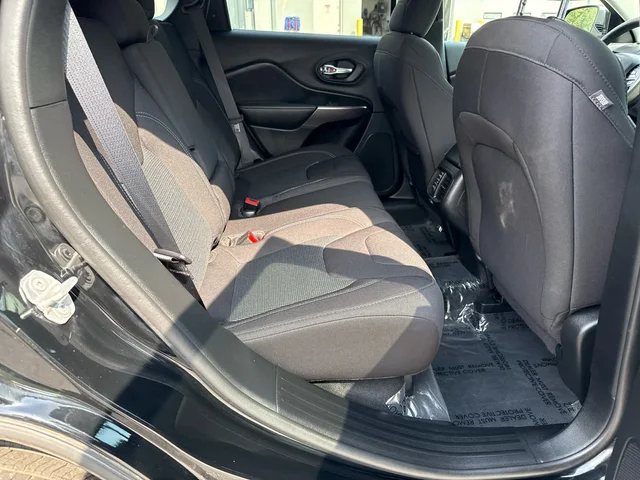 SEMINUEVOS JEEP Cherokee a Estados en autogozo