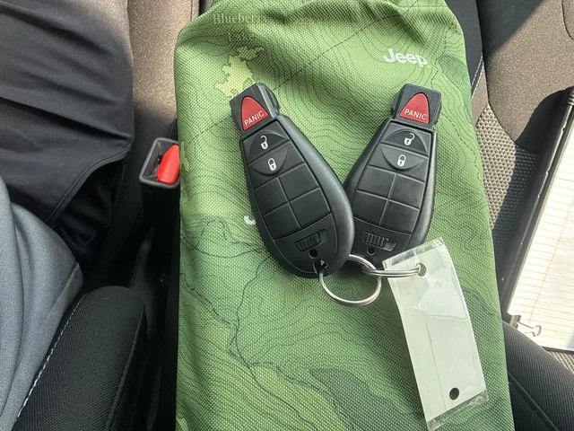 SEMINUEVOS JEEP Cherokee a Estados en autogozo