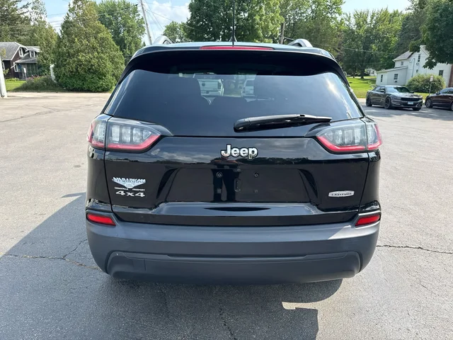SEMINUEVOS JEEP Cherokee a Estados en autogozo