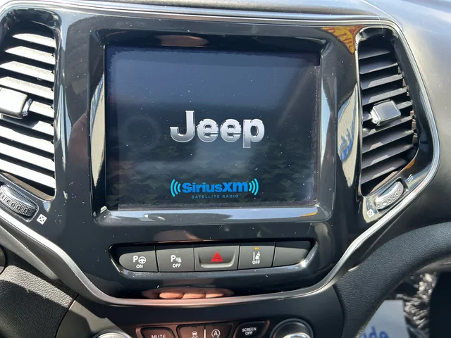 SEMINUEVOS JEEP Cherokee a Estados en autogozo