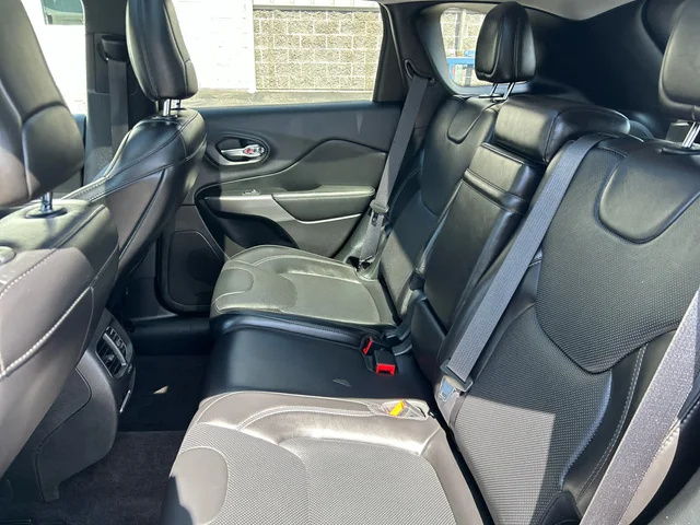 SEMINUEVOS JEEP Cherokee a Estados en autogozo