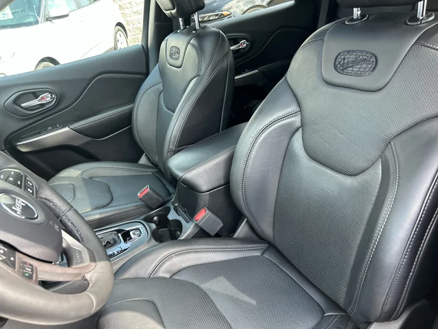 SEMINUEVOS JEEP Cherokee a Estados en autogozo