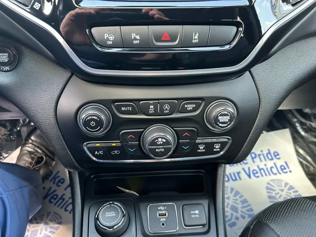 SEMINUEVOS JEEP Cherokee a Estados en autogozo