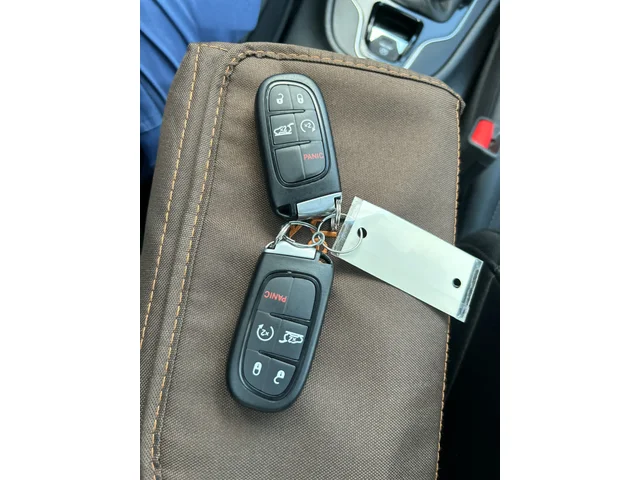 SEMINUEVOS JEEP Cherokee a Estados en autogozo