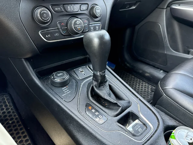 SEMINUEVOS JEEP Cherokee at Mt Airy in Mount Airy Toyota