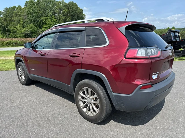SEMINUEVOS JEEP Cherokee at Mt Airy in Mount Airy Toyota