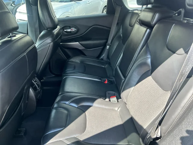SEMINUEVOS JEEP Cherokee a Estados en autogozo
