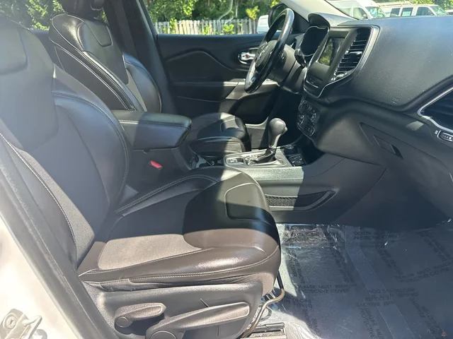 SEMINUEVOS JEEP Cherokee a Estados en autogozo