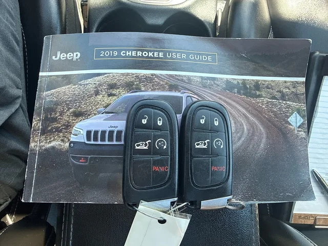 SEMINUEVOS JEEP Cherokee a Estados en autogozo