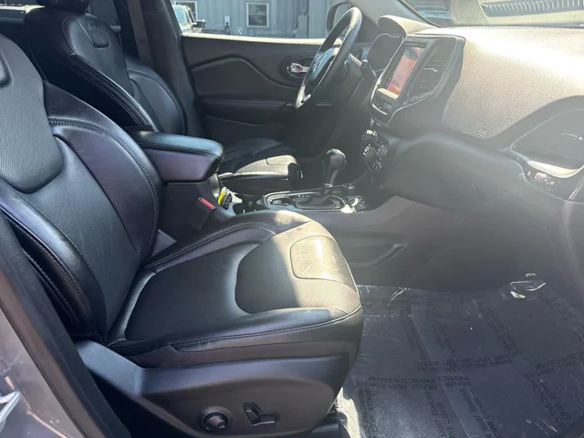 SEMINUEVOS JEEP Cherokee a Estados en autogozo