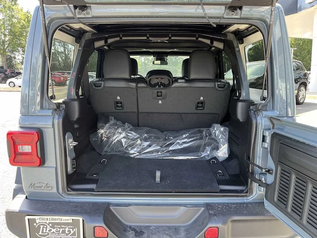 SEMINUEVOS JEEP Wrangler at Matthews in Liberty Buick GMC