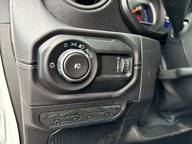 SEMINUEVOS JEEP Wrangler at Matthews in Liberty Buick GMC