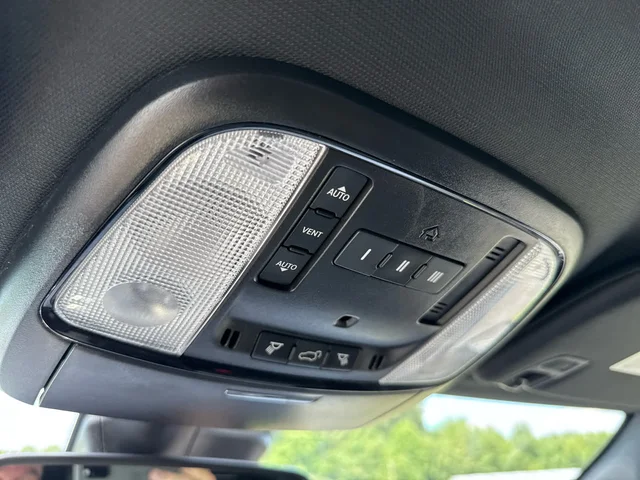 SEMINUEVOS DODGE Durango at Matthews in Liberty Buick GMC