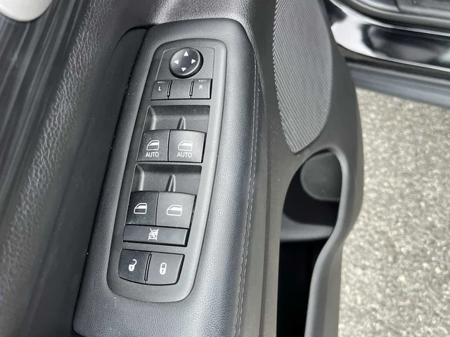 SEMINUEVOS JEEP Grand Cherokee at Mt Airy in Mount Airy Toyota