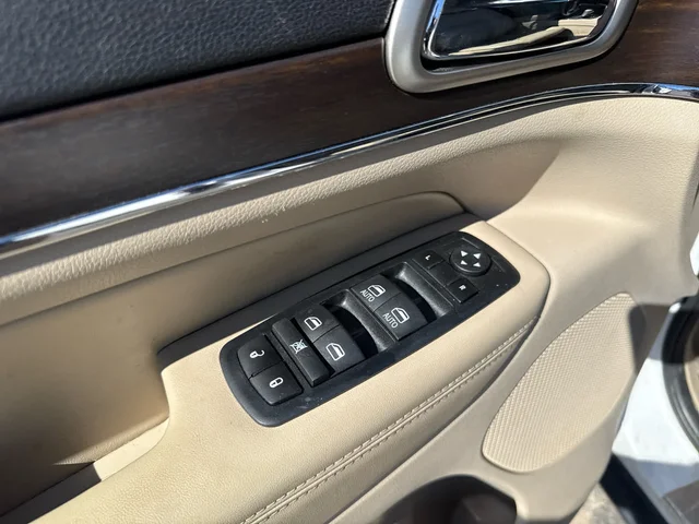 SEMINUEVOS JEEP Grand Cherokee at Matthews in Liberty Buick GMC